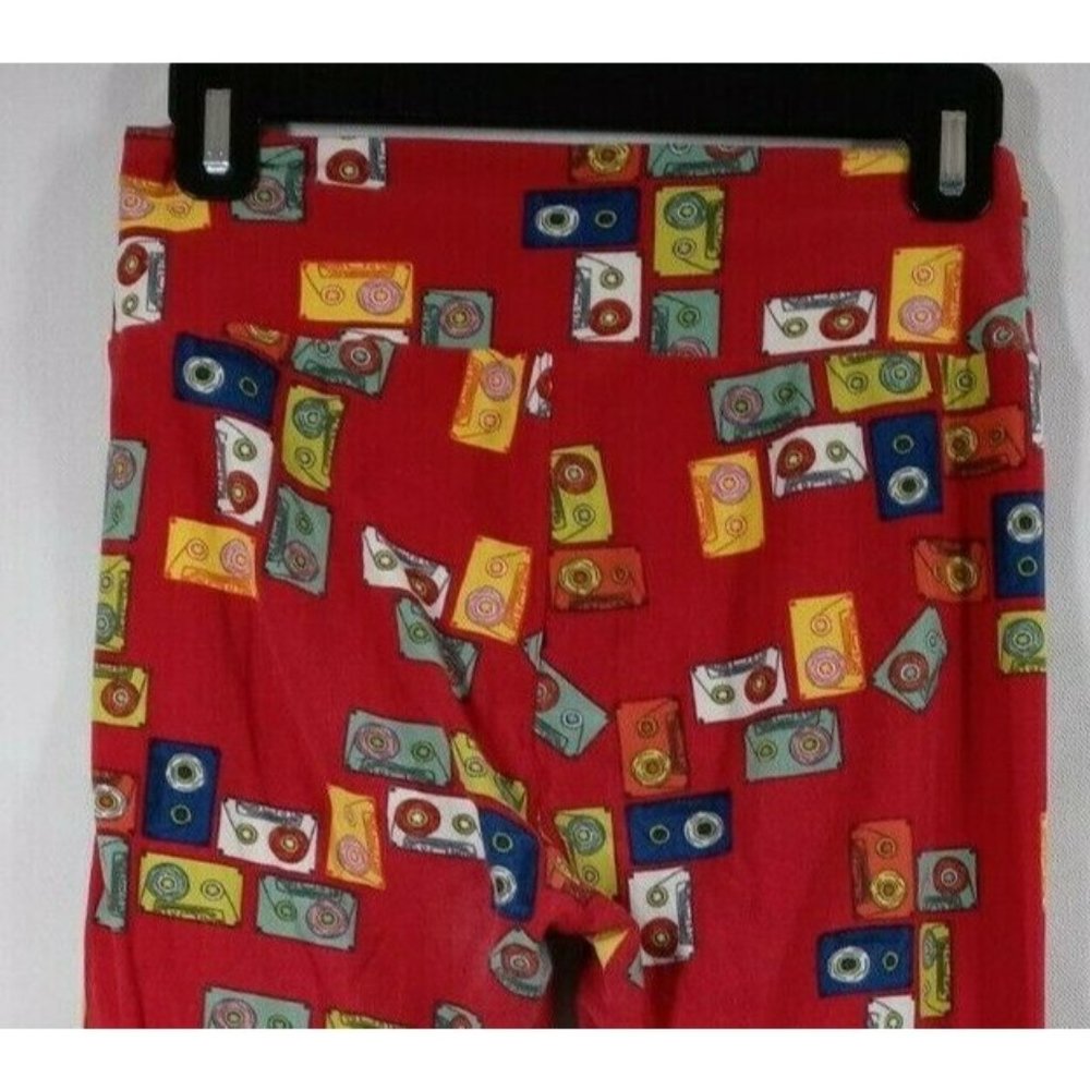 LuLaRoe Leggings One Size Red With Multi-Color Camera Designs